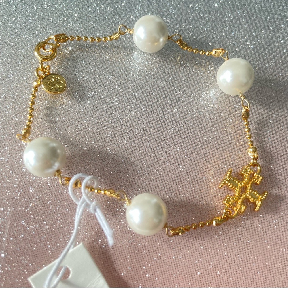 Tory Burch Elegant Gold and White Pearl Bracelet NWT